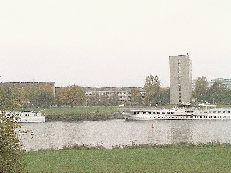 Blick von der anderen Elbseite